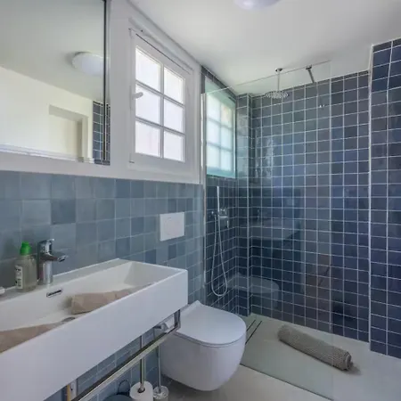 Belle Maison De Pecheurs Normande Refaite Par Un Architecte Vakantiehuis